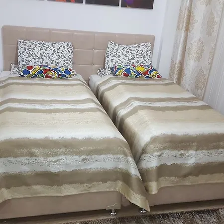 Apartment Juli Bucharest